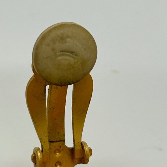 Anne Klein Vintage Gold-Tone Faux Pearl Clip-On Earrings Elegant Round READ - Picture 13 of 15